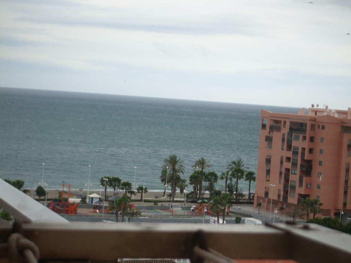 Paseo Maritimo De Poniente Apartamento Málaga Exterior foto