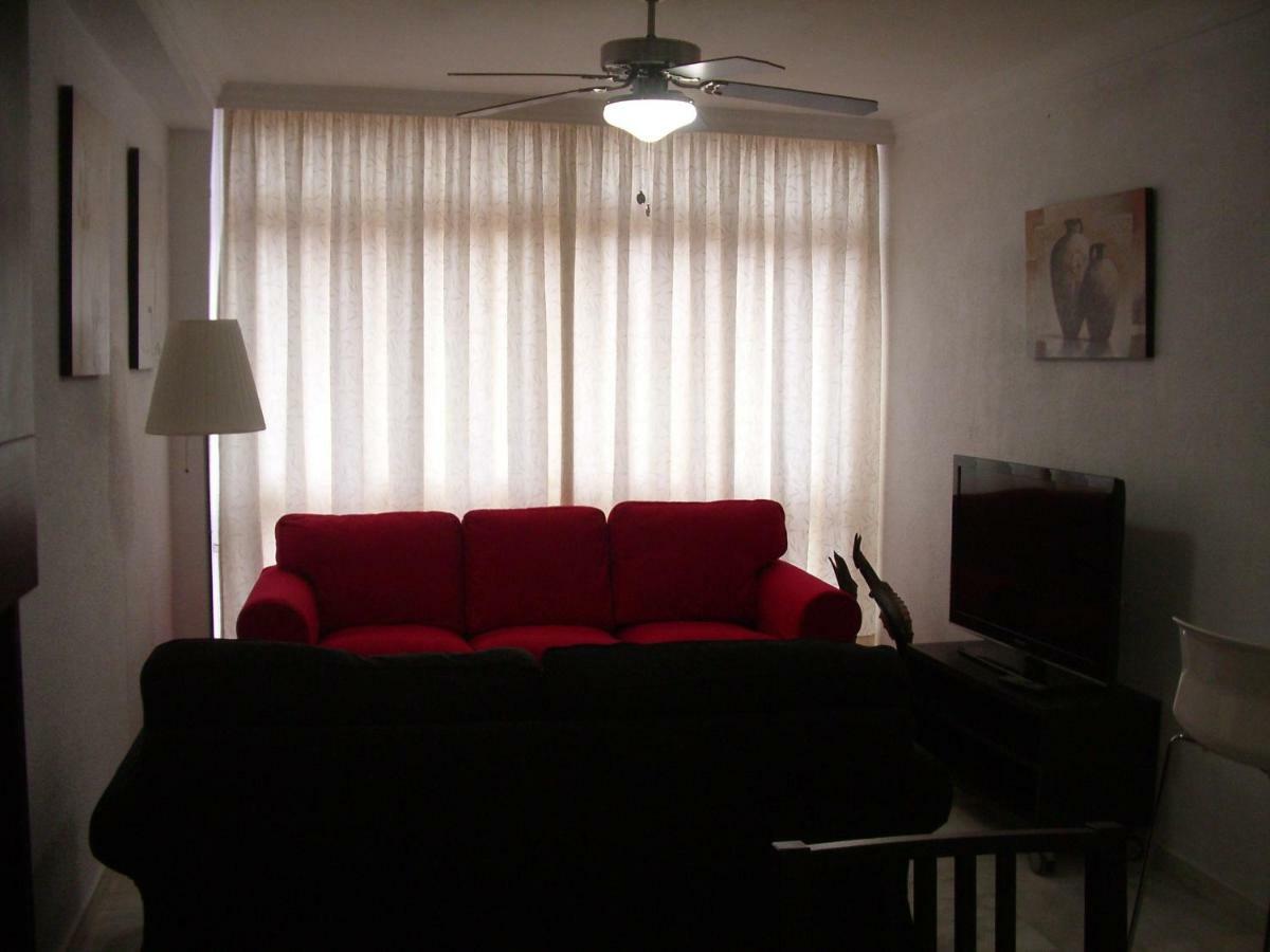 Paseo Maritimo De Poniente Apartamento Málaga Exterior foto